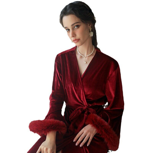 Elegant Appearance Nightgown
