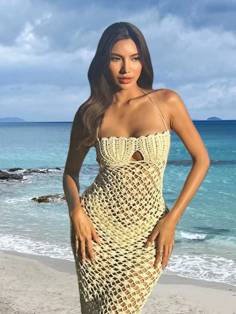 Elegant open-back styling Beach Dress