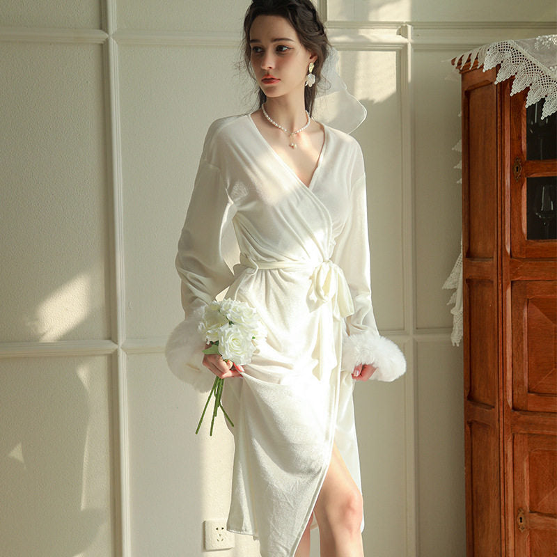Elegant Appearance Nightgown