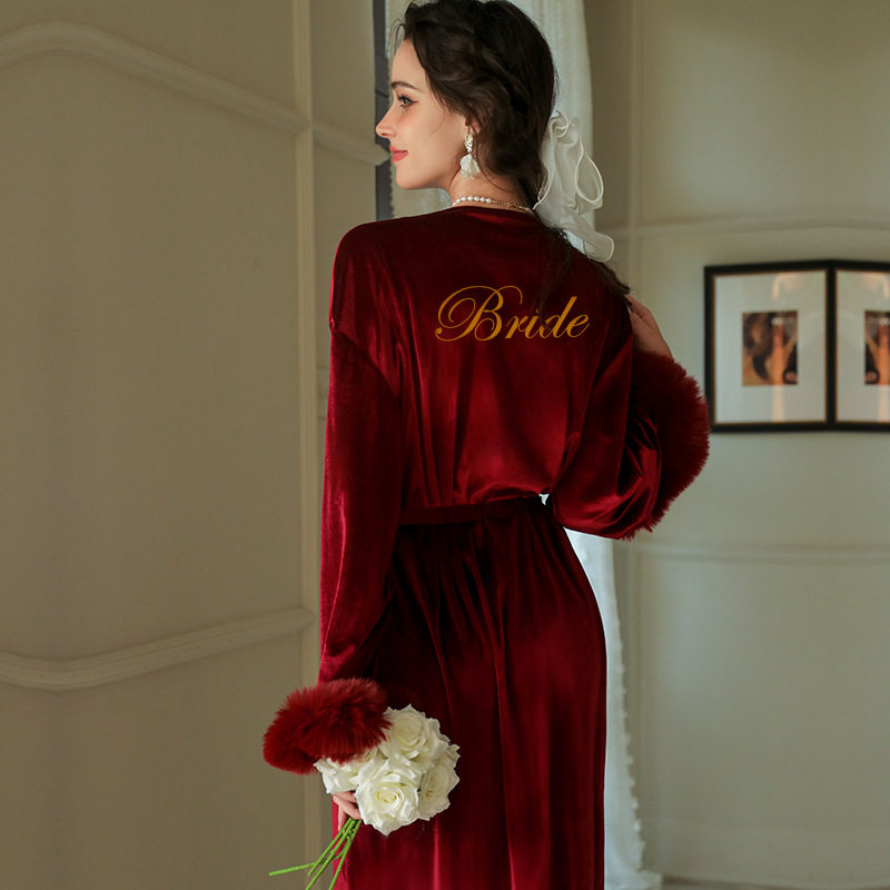 Elegant Appearance Nightgown