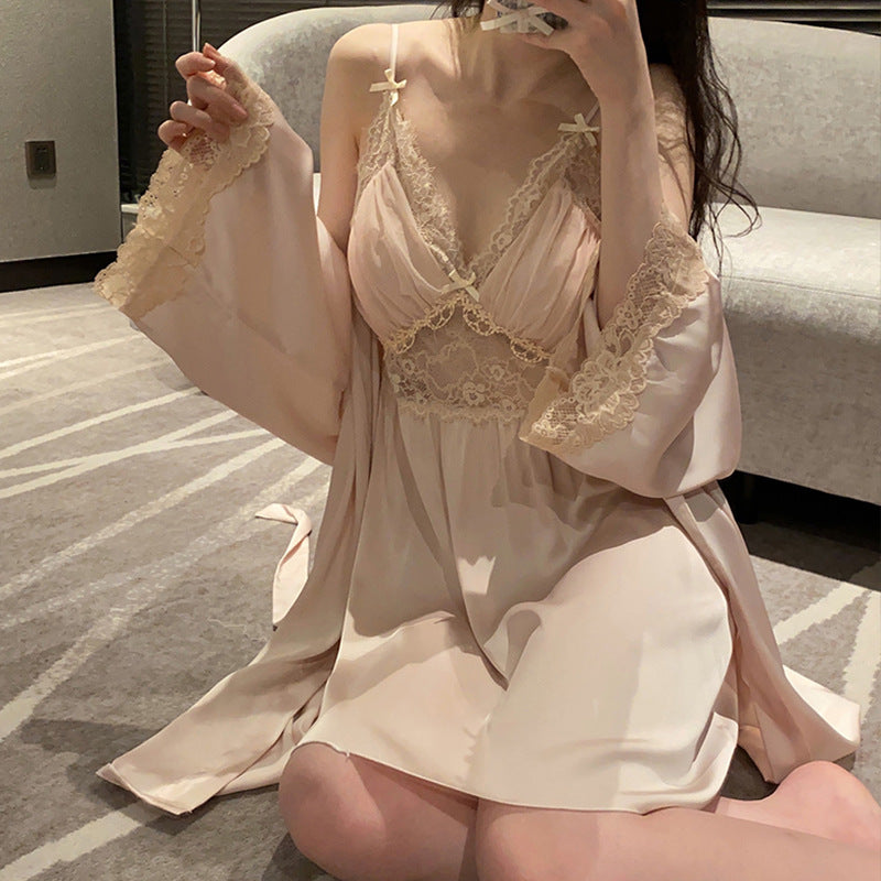 Camisón de mujer con encaje 