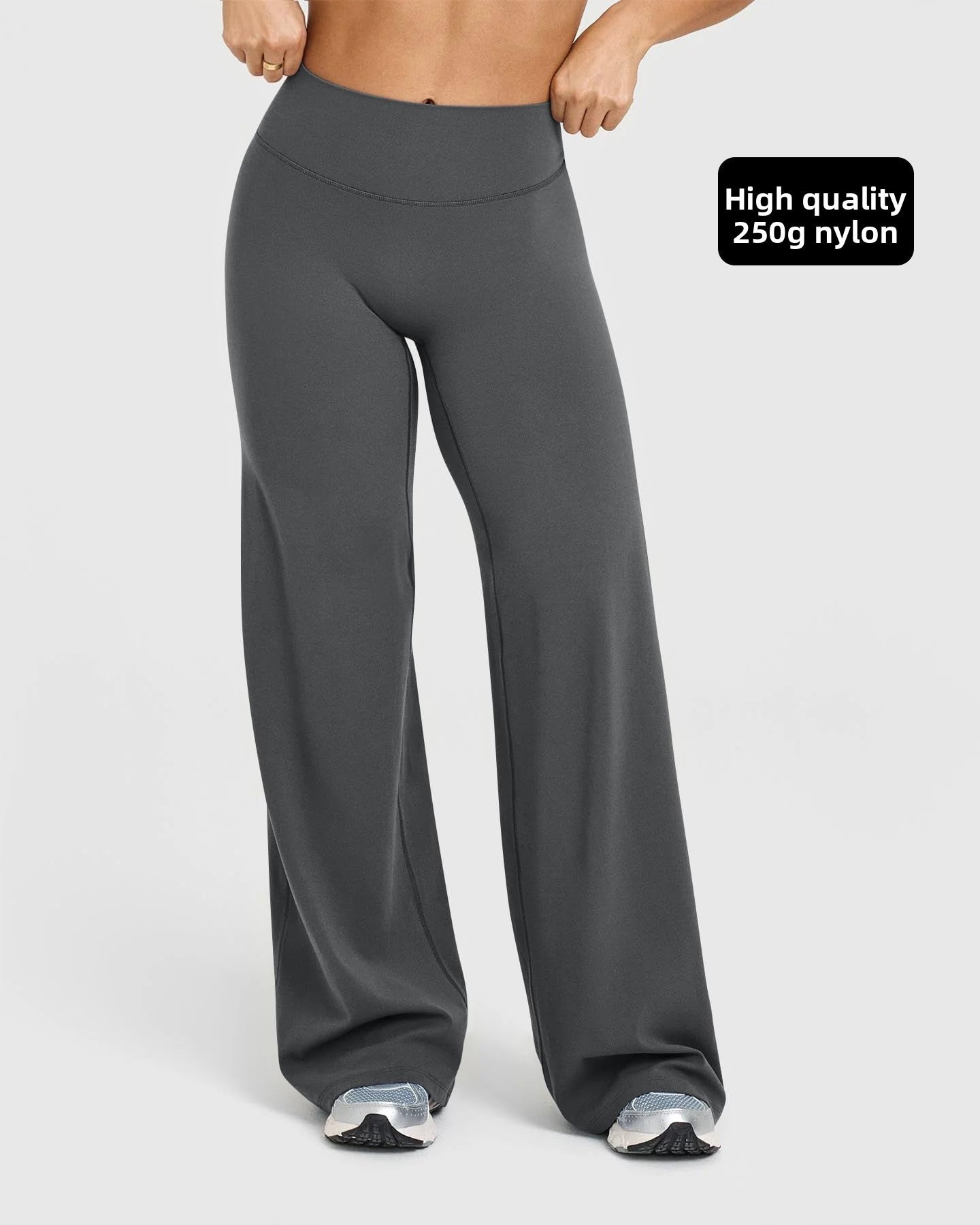 Pantalones rectos y anchos 