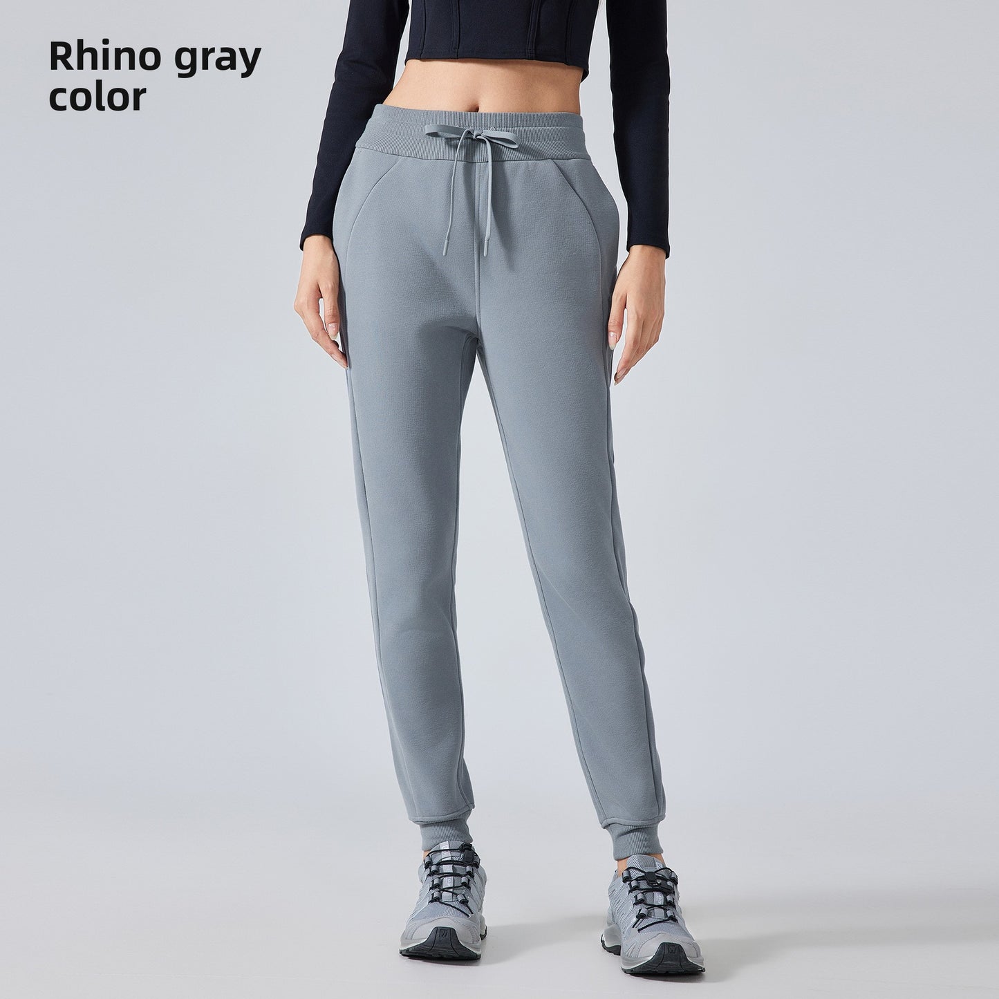 High-waisted loose-cuffed sports pants