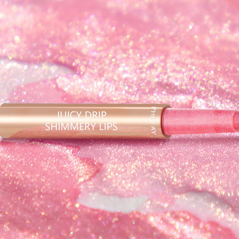 Plumping Lip Gloss with Mirror Finish