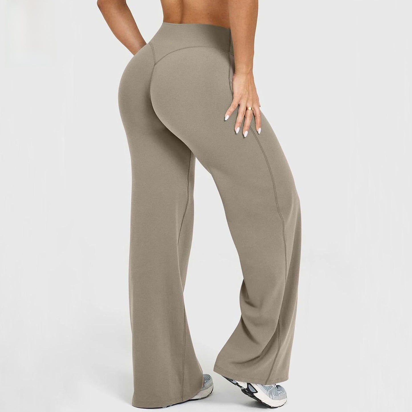 Pantalones rectos y anchos 