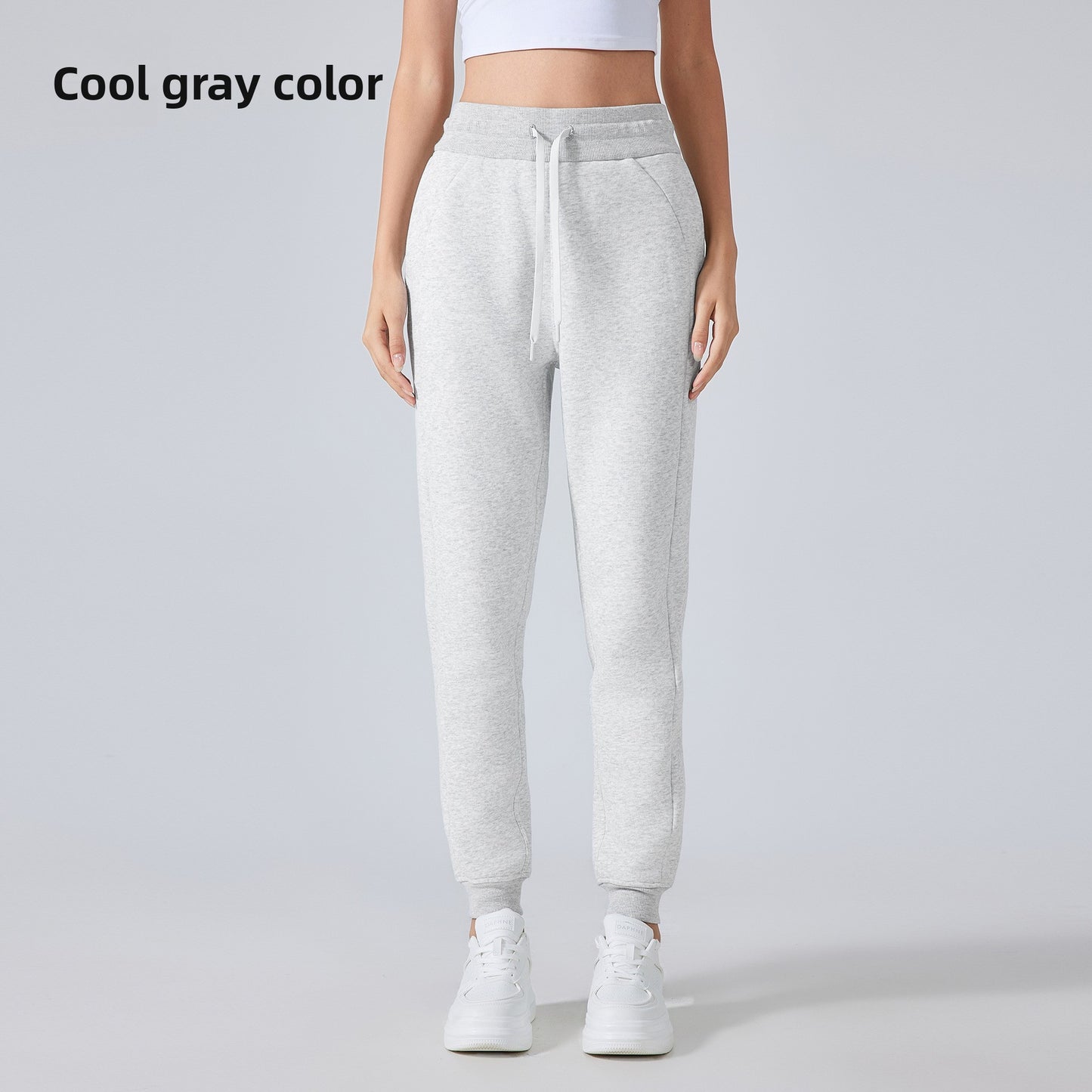 High-waisted loose-cuffed sports pants