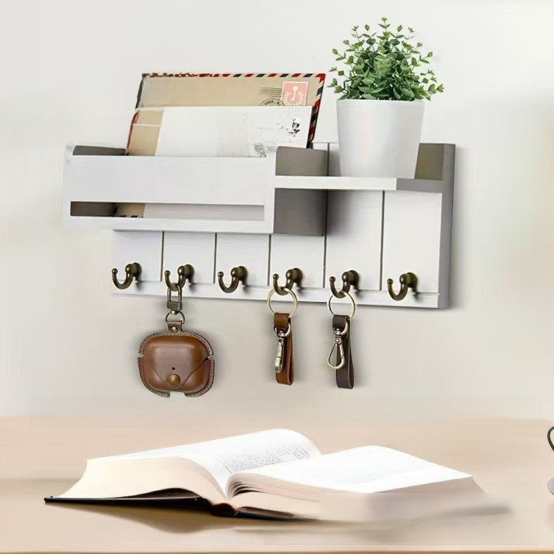 Wall-mounted key rack